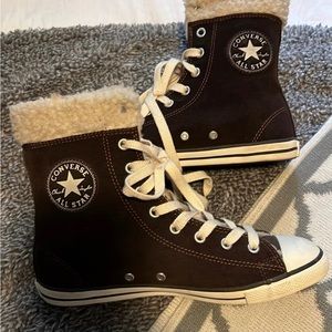New Women's Converse Hightop